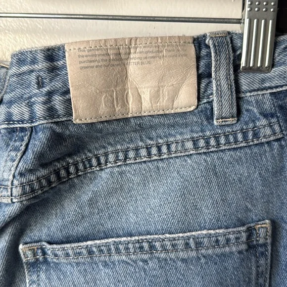 Closed Blue Dual Tone Distressed Jeans - Picture 6 of 6